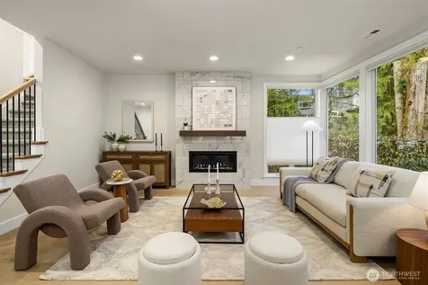 23959 NE 25th Street Sammamish WA 98074