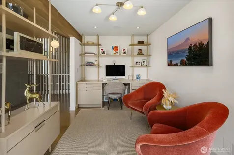 1514 Shenandoah Drive E Seattle WA 98112