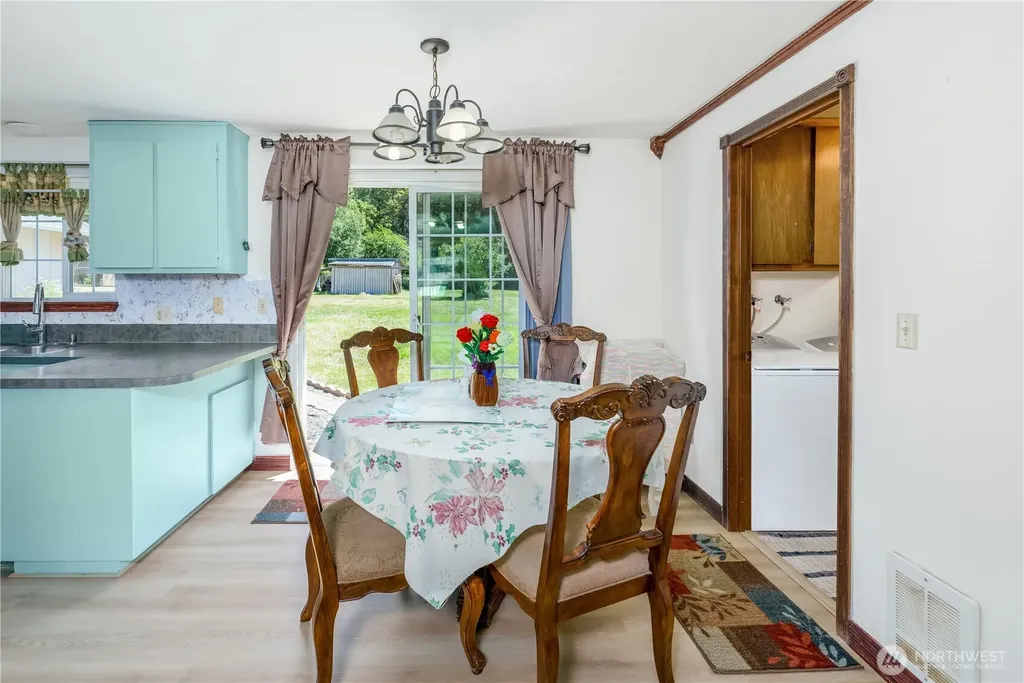 70 Ridge Place Sequim WA 98362