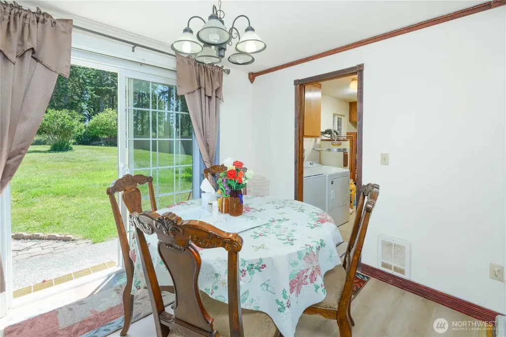 70 Ridge Place Sequim WA 98362