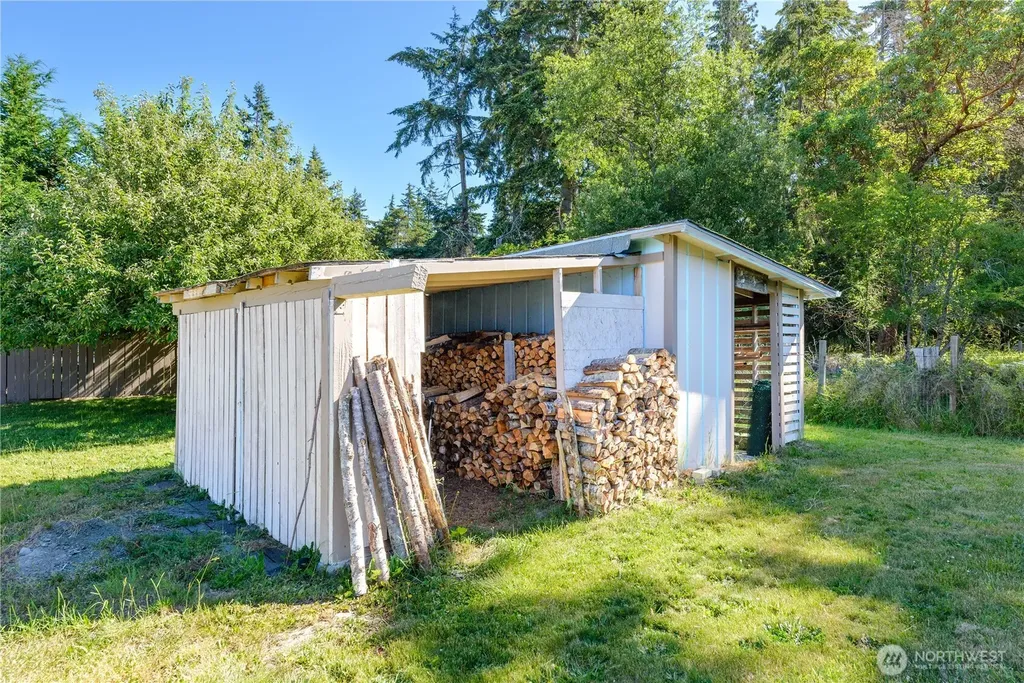 70 Ridge Place Sequim WA 98362