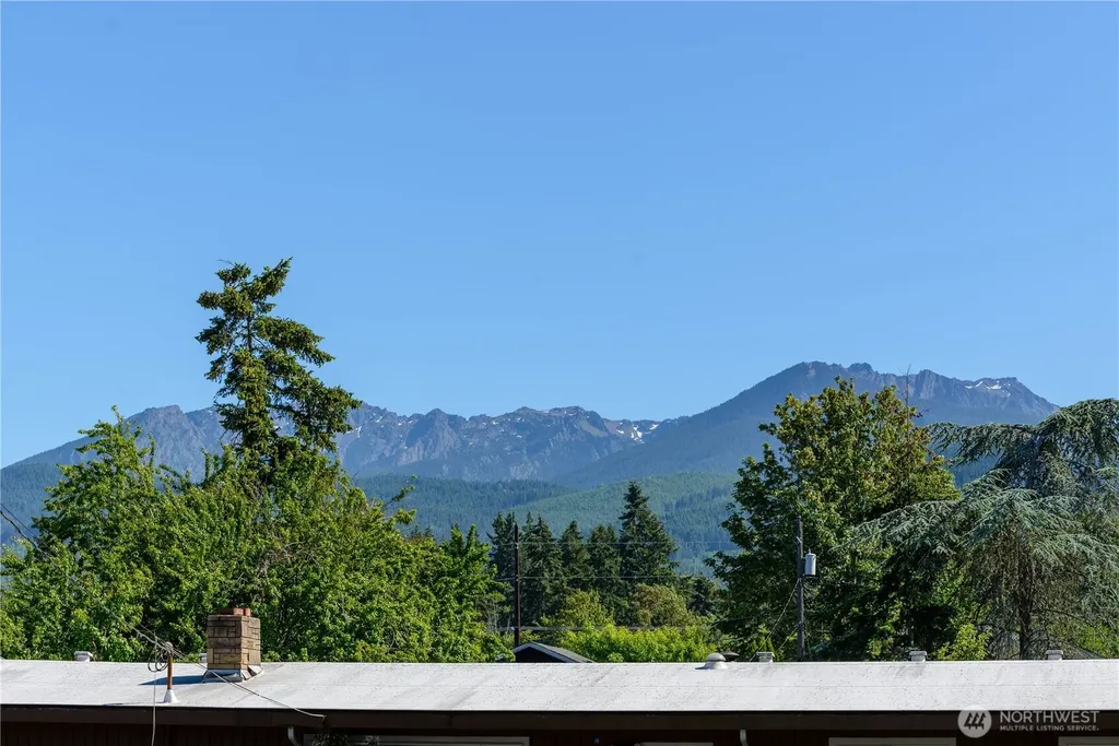 70 Ridge Place Sequim WA 98362