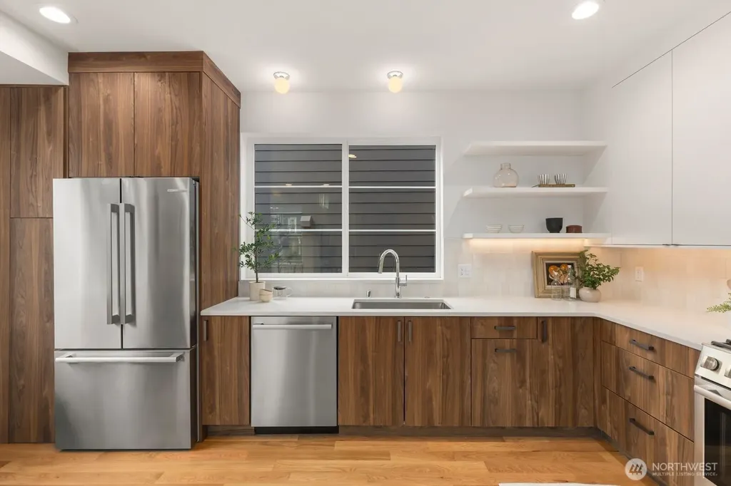 3932 S Angeline Street Seattle WA 98118