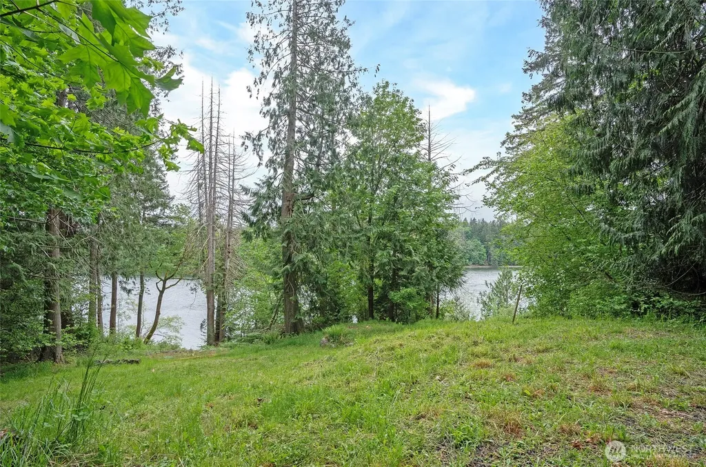 407 SE Allen Road Shelton WA 98584