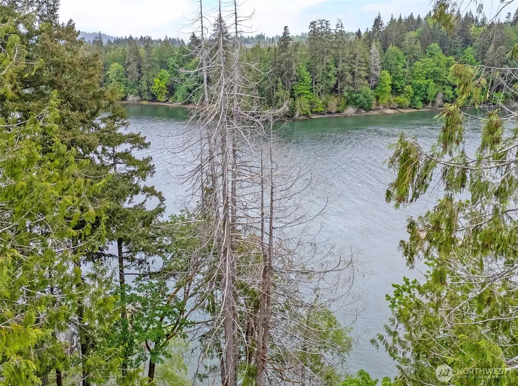 407 SE Allen Road Shelton WA 98584
