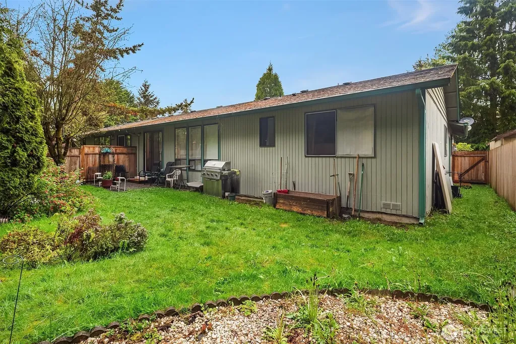 1110 122nd Place SW Everett WA 98204