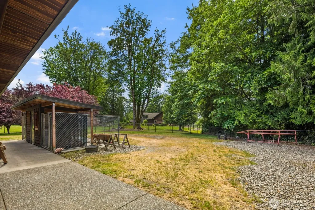 42813 Rivers Edge Court Concrete WA 98237