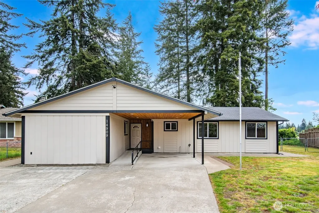 14909 12th Avenue E Tacoma WA 98445