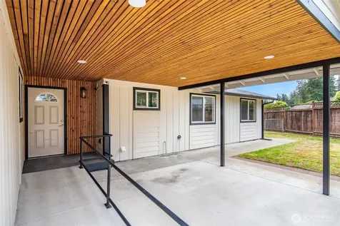 14909 12th Avenue E Tacoma WA 98445