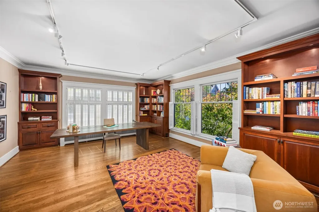 2218 E Prospect Street Seattle WA 98112
