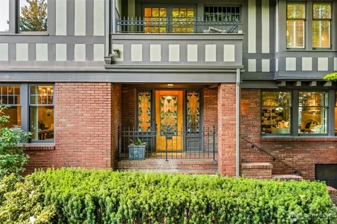2218 E Prospect Street Seattle WA 98112