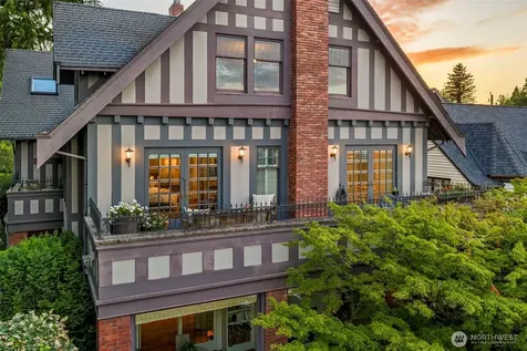 2218 E Prospect Street Seattle WA 98112