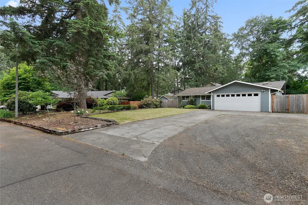 3627 Princeton Court SE Lacey WA 98503