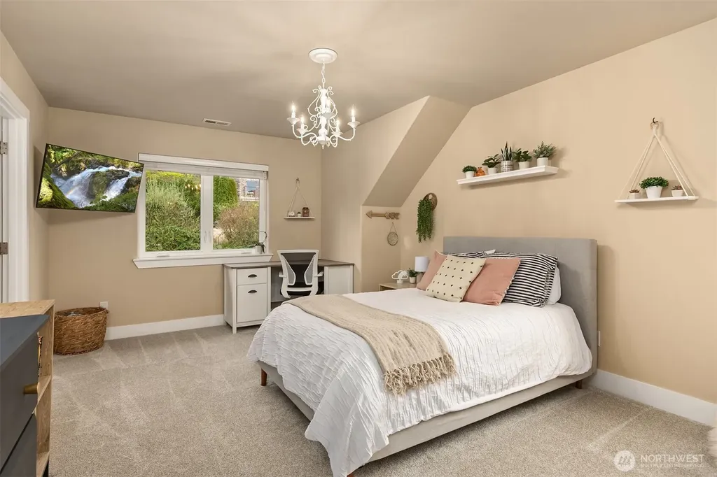 23178 Aslan Place NE Kingston WA 98346