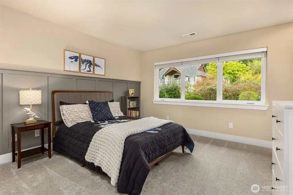 23178 Aslan Place NE Kingston WA 98346