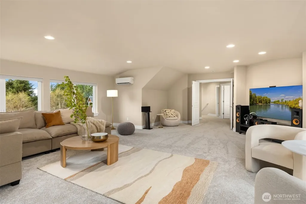 23178 Aslan Place NE Kingston WA 98346