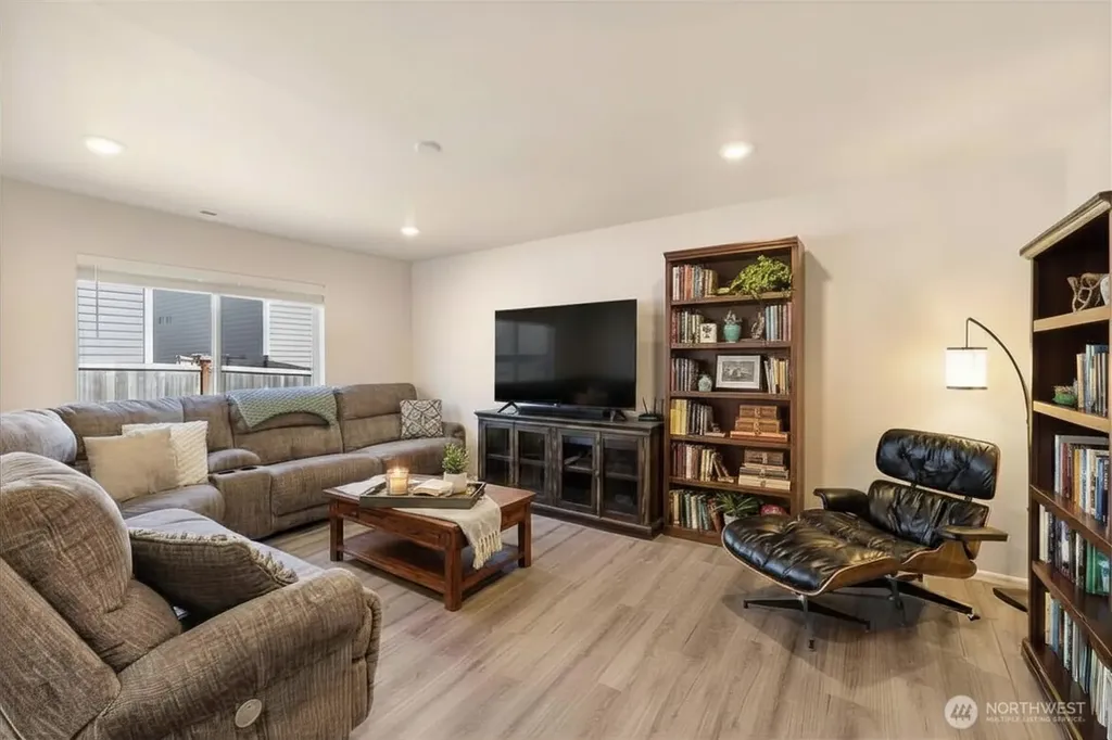 1137 15th Avenue Sultan WA 98294