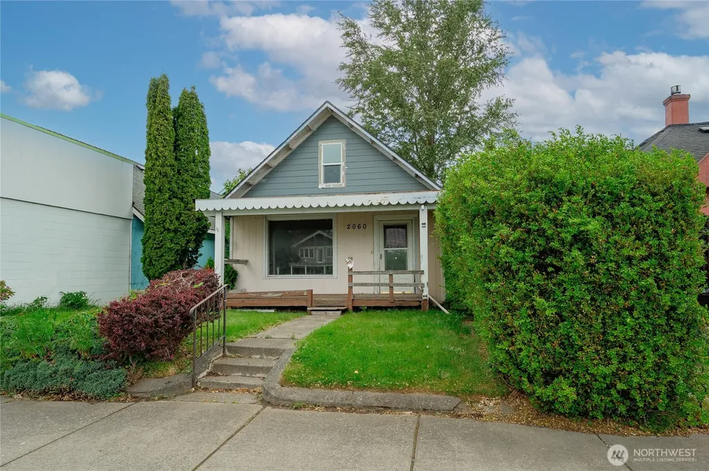 2058 Main Street Ferndale WA 98248