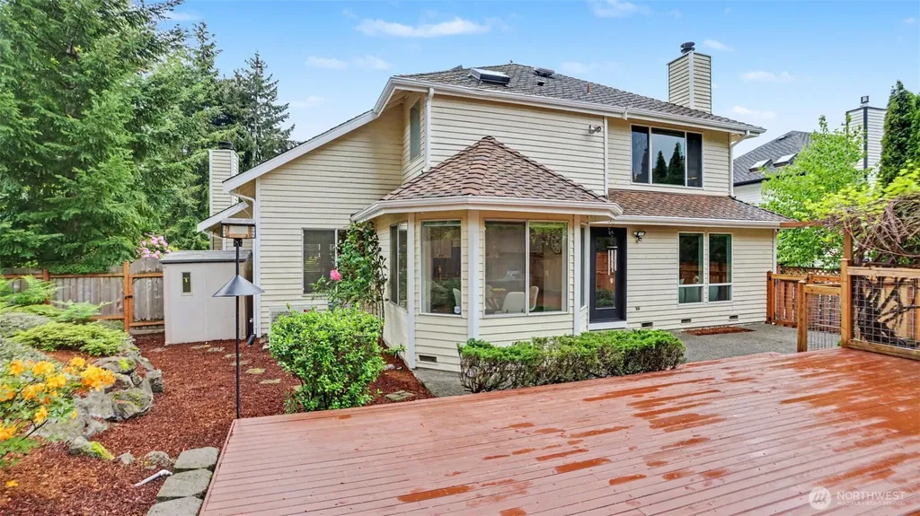 18314 142nd Avenue SE Renton WA 98058