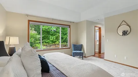 18314 142nd Avenue SE Renton WA 98058