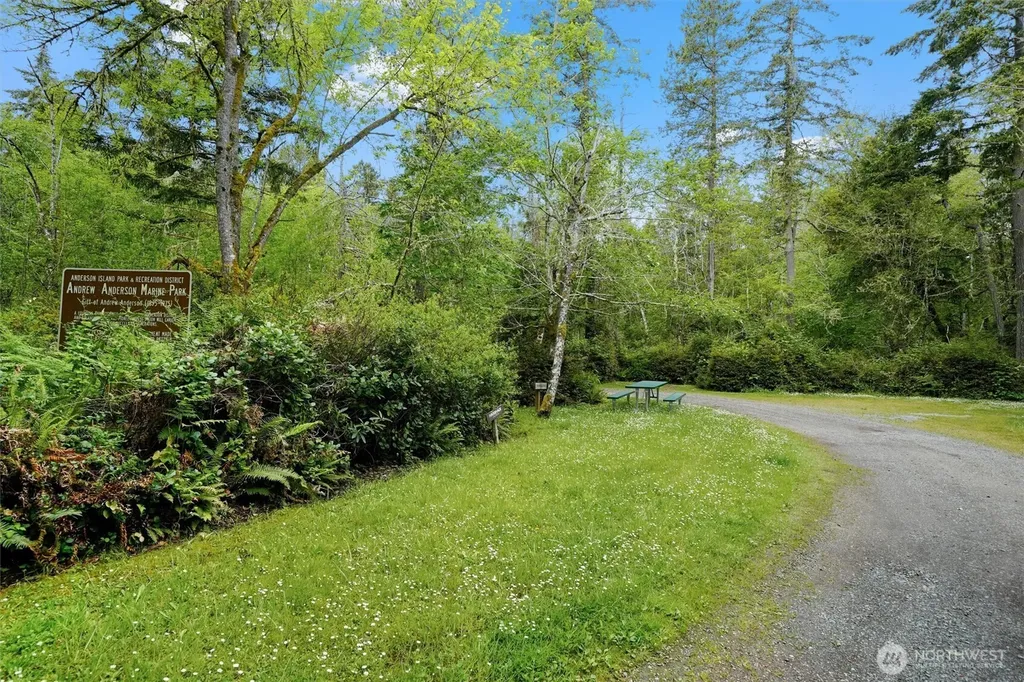 11508 Claussen Road Anderson Island WA 98303