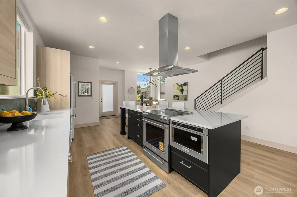 4108 30th Avenue S Seattle WA 98108