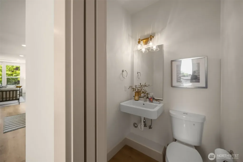 4108 30th Avenue S Seattle WA 98108