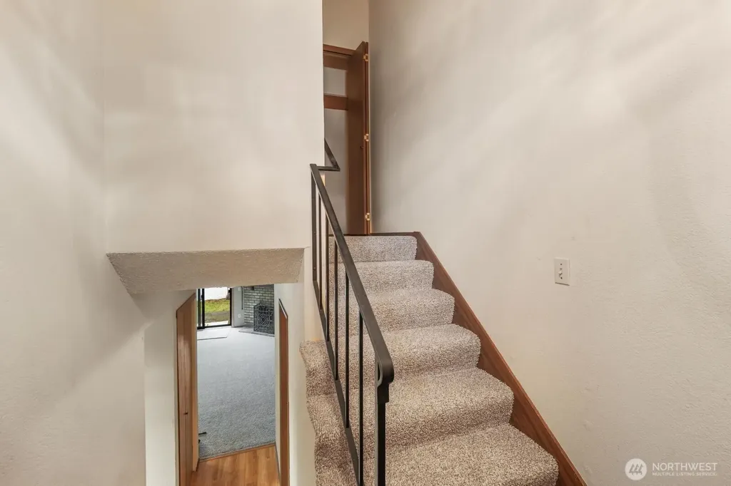 323 SW 112th Street Seattle WA 98146