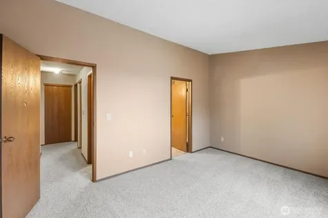 323 SW 112th Street Seattle WA 98146