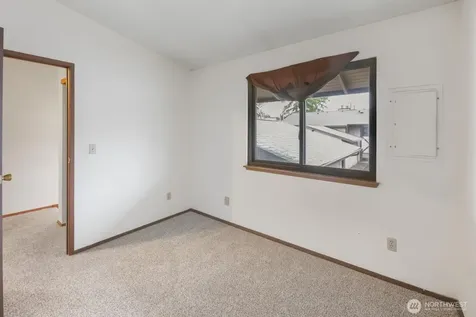323 SW 112th Street Seattle WA 98146