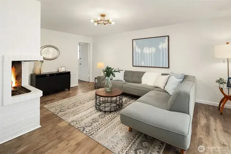 40 151st Place NE Bellevue WA 98007