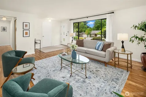 40 151st Place NE Bellevue WA 98007