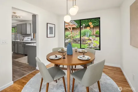 40 151st Place NE Bellevue WA 98007