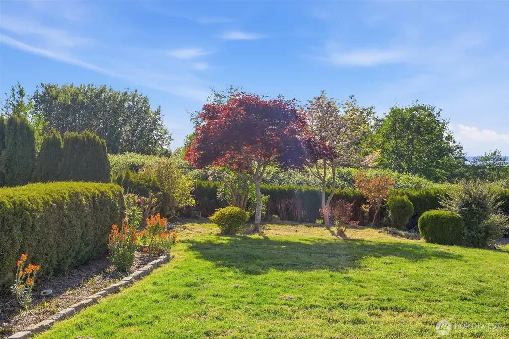 752 Sandstone Lane Camano Island WA 98282