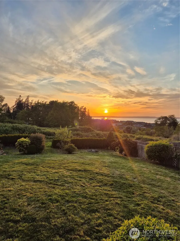 752 Sandstone Lane Camano Island WA 98282