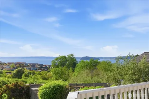 752 Sandstone Lane Camano Island WA 98282