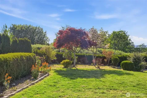 752 Sandstone Lane Camano Island WA 98282
