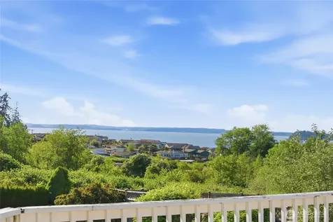 752 Sandstone Lane Camano Island WA 98282
