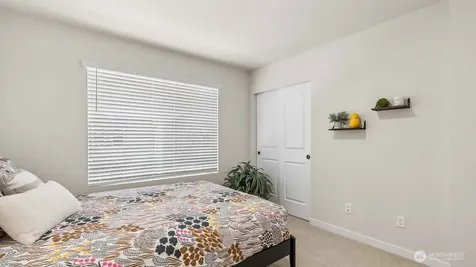 15215 35th Ave W Lynnwood WA 98087