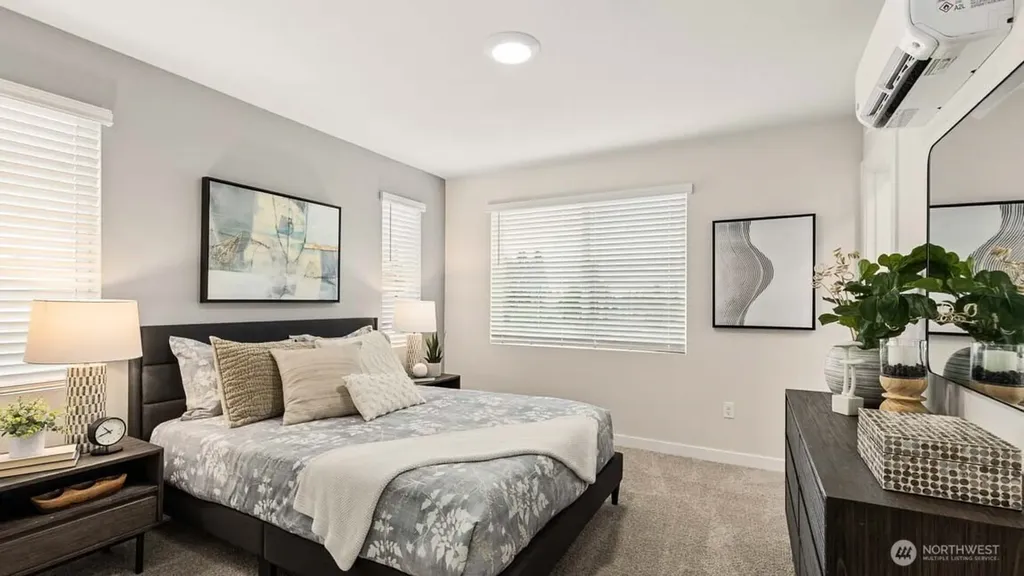 15215 35th Ave W Lynnwood WA 98087