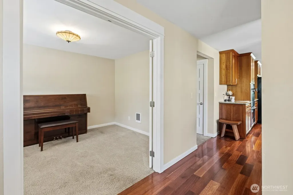 1100 Wilson Road NW Olympia WA 98502