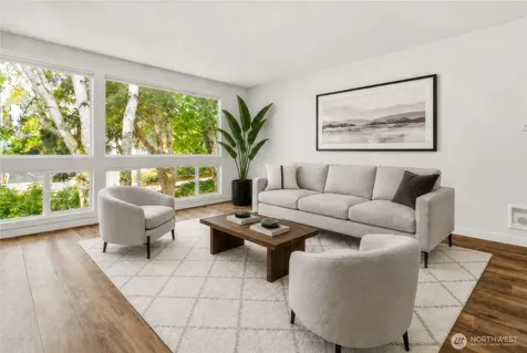 3710 26th Place W Seattle WA 98199