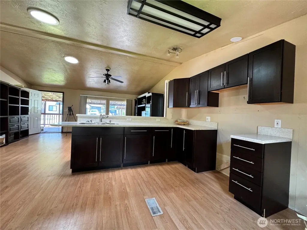 11715 64th St NE Lake Stevens WA 98258