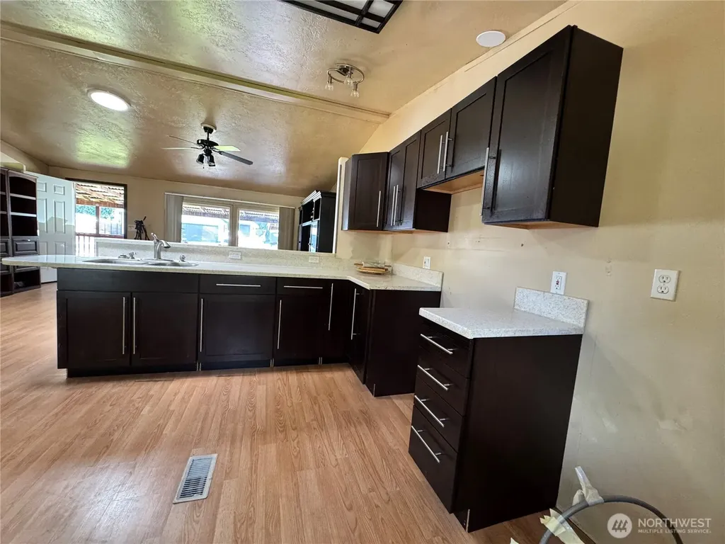 11715 64th St NE Lake Stevens WA 98258