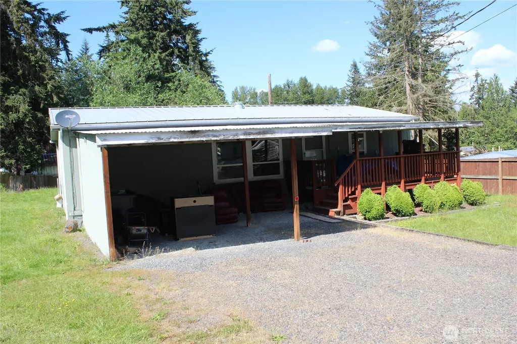 11715 64th St NE Lake Stevens WA 98258