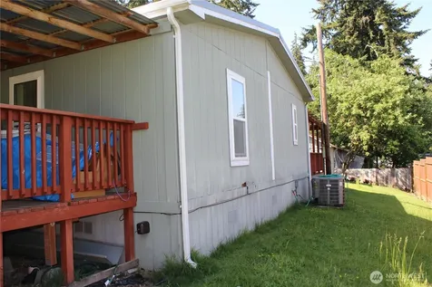 11715 64th St NE Lake Stevens WA 98258
