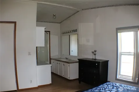 11715 64th St NE Lake Stevens WA 98258