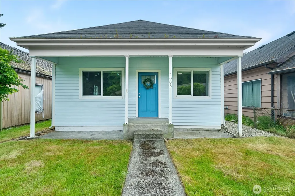 2006 Sumner Avenue Hoquiam WA 98550
