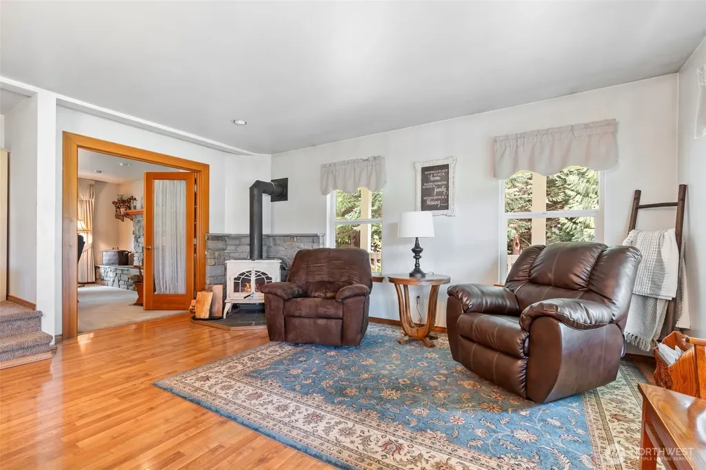 437 Ingalls Road Rochester WA 98579