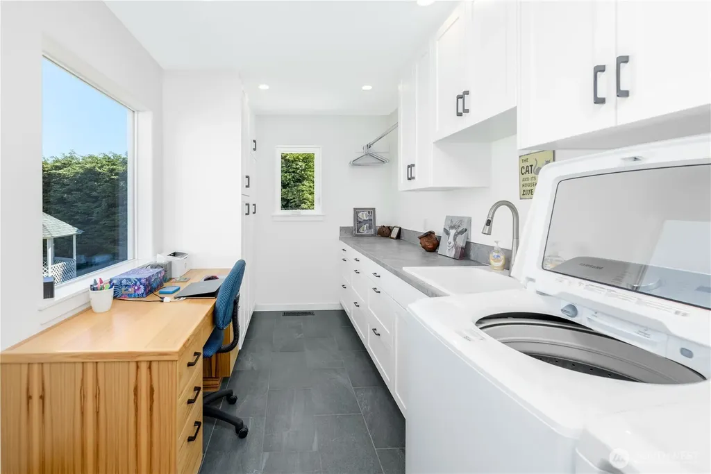 217 Maritime Drive Port Angeles WA 98362